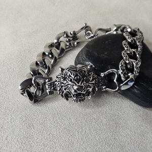 🔥Men's Silver Carved Tigers Head Bracelet